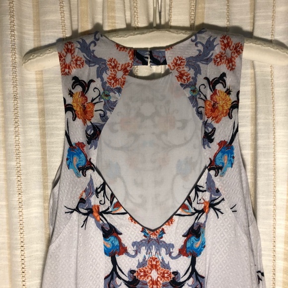 Ecoté Light Blue Floral Dress - Picture 4 of 4